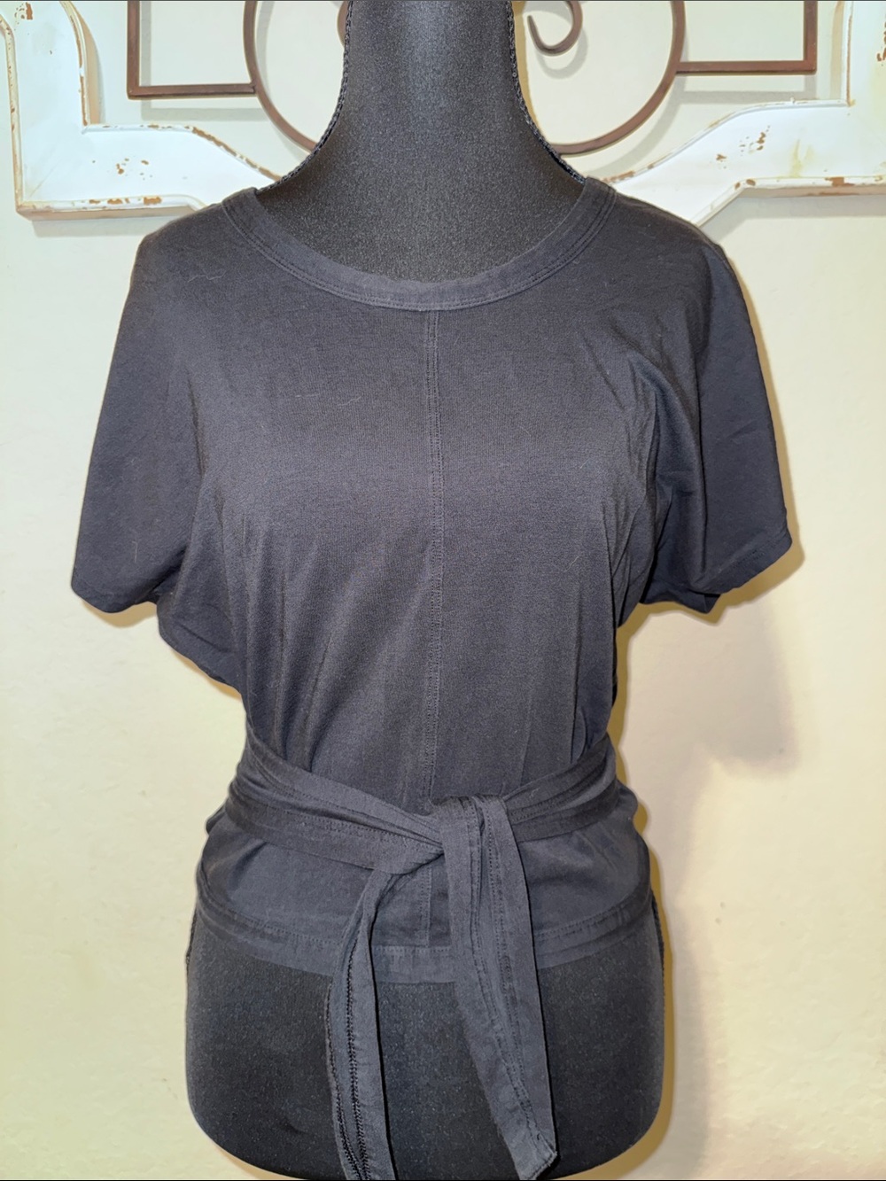 Lululemon Athletica Black It’s a Tie Short-Sleeve
